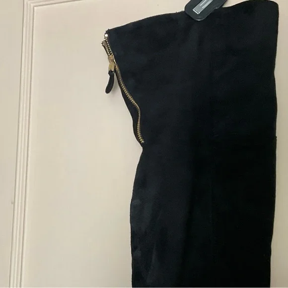 Thigh high black suede boots - Picture 3 of 12